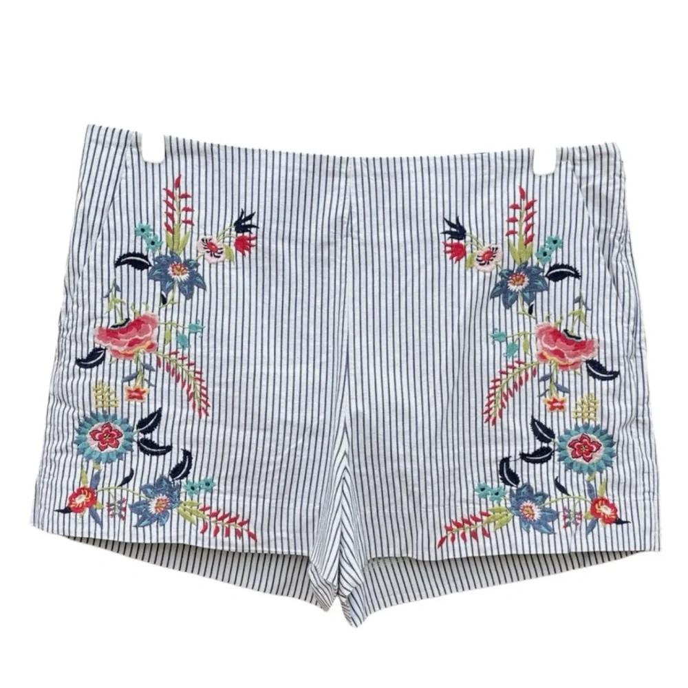 LOFT Boho Striped Embroidered High-Rise Shorts in Blue/White Size 4 -- SO PRETTY - Picture 2 of 10